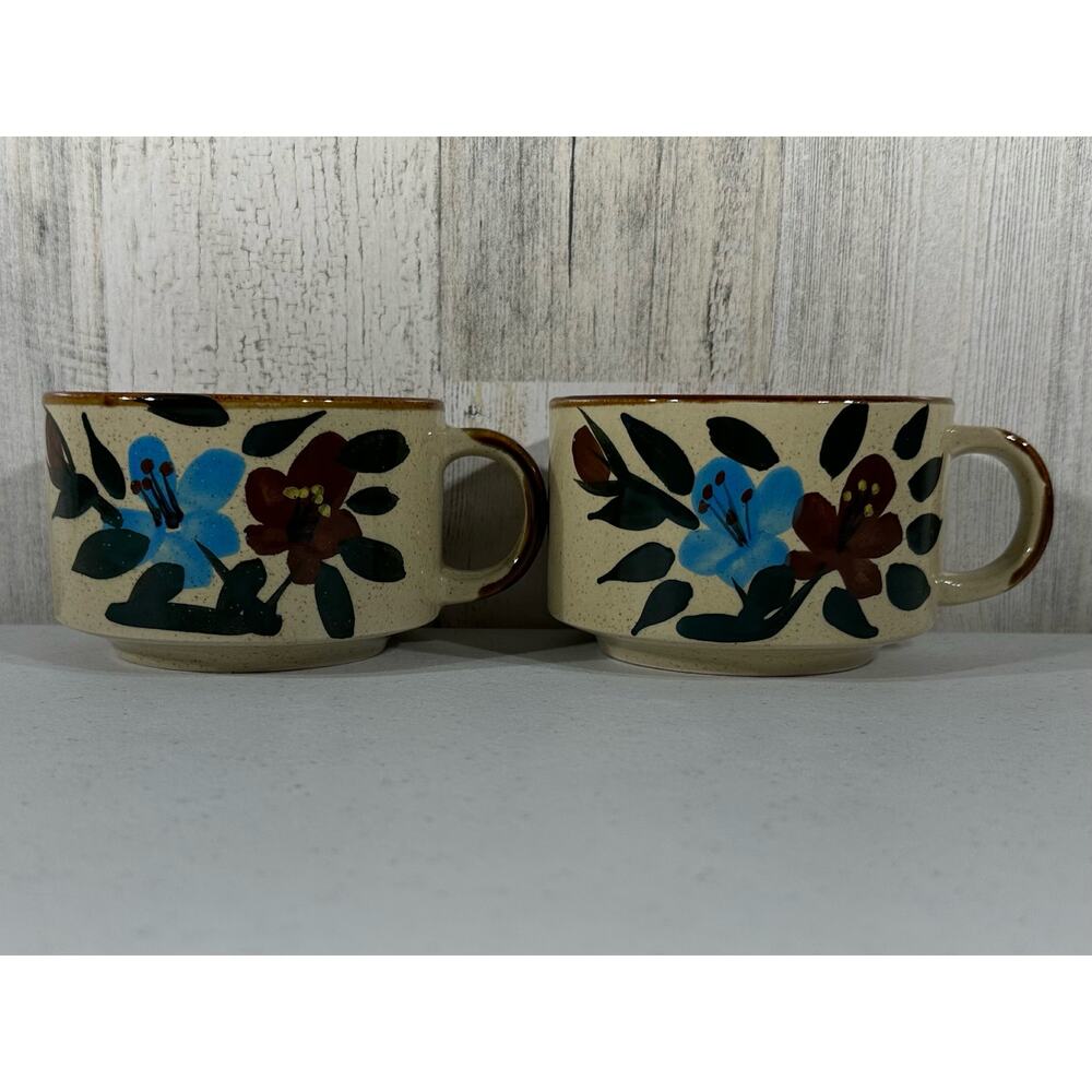 Capodimonte Stackable Soup Mugs Speckle Stoneware Hand Painted Floral Set‎ of 2